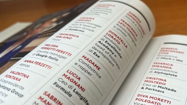 Pagina interna di Forbes Italia con la lista delle 100 Donne di Successo che cita Donatella Lorato.